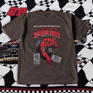 Gildan Men Brown T-Shirt, Brown Spider-Man Graphic Tee